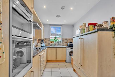 4 bedroom terraced house for sale, Jacobs Court, Sutton-On-The-Forest, York