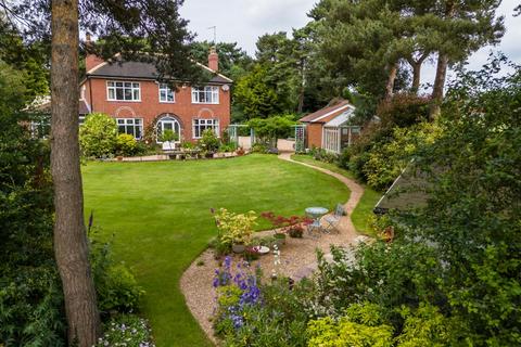 4 bedroom detached house for sale, St. Johns Road, Laughton, Sheffield