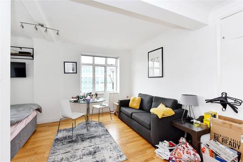 Studio to rent, Warren Court, Fitzrovia NW1