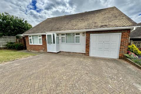 4 bedroom chalet for sale, Kingston Way, Seaford