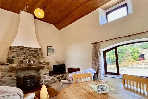 2 bedroom cottage for sale, Llangloffan Farm, Castle Morris, Haverfordwest