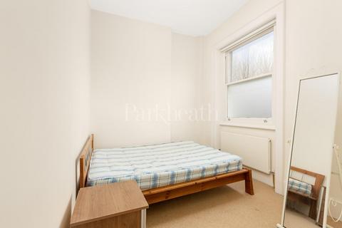 1 bedroom flat to rent, Steeles Road, Belsize Park NW3