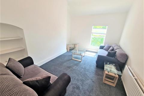 1 bedroom property to rent, Newbridge Crescent, Wolverhampton, WV6 0LH