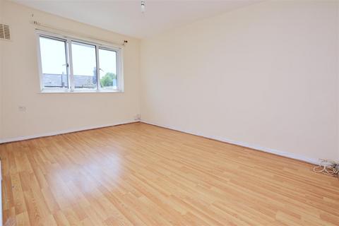 1 bedroom flat for sale, Lyveden Road, Tooting SW17