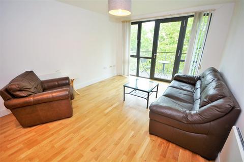 2 bedroom flat for sale, Chapter Way, Colliers Wood SW19