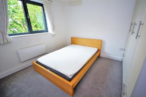 2 bedroom flat for sale, Chapter Way, Colliers Wood SW19