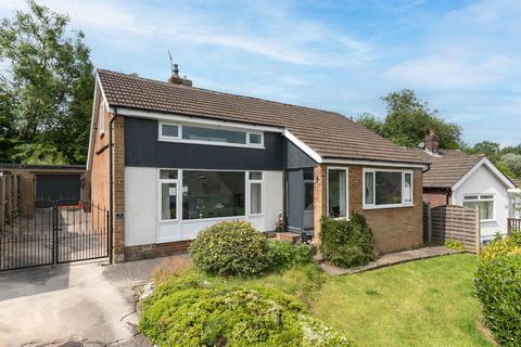 4 bedroom detached bungalow for sale, Hall Drive, Burley In Wharfedale LS29