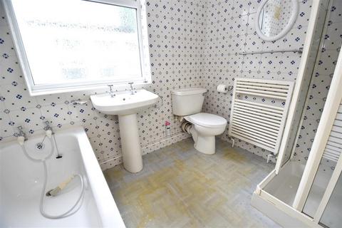 15 Barbara Close, Rochford, SS4 1NQ