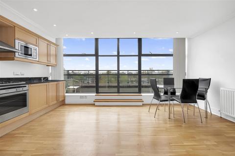 Apartment 70, 2 Point Wharf Lane, Brentford, TW8 0EA