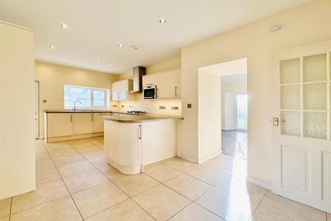 6 bedroom semi-detached house for sale, Dashpers, Brixham