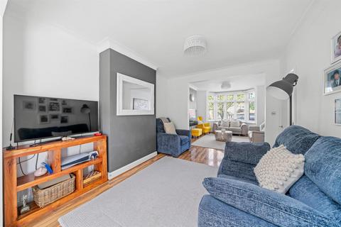 14 Warren Avenue, Bromley, BR1 4BS
