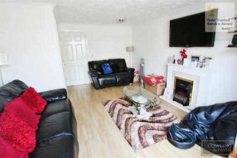 3 bedroom townhouse to rent, Wick Meadows, Wickford Essex