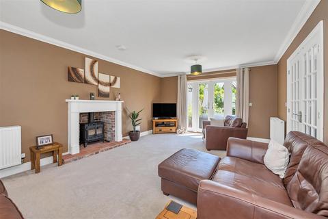 4 bedroom detached house for sale, Chapel Farm Close, Gislingham