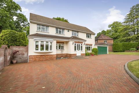 4 bedroom detached house for sale, Randall Road, Chandler's Ford