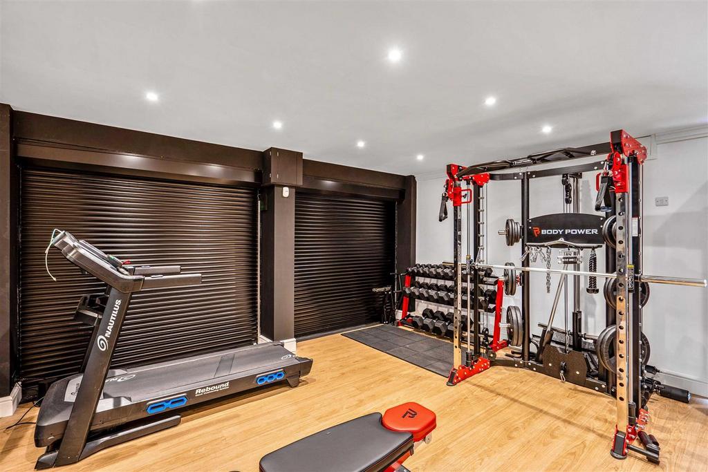 Millstone Close 4-17.jpg