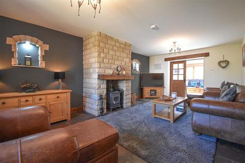 4 bedroom detached house for sale, Chapel Street, Bolton, Appleby