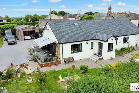 3 bedroom detached bungalow for sale, Puddington, Tiverton