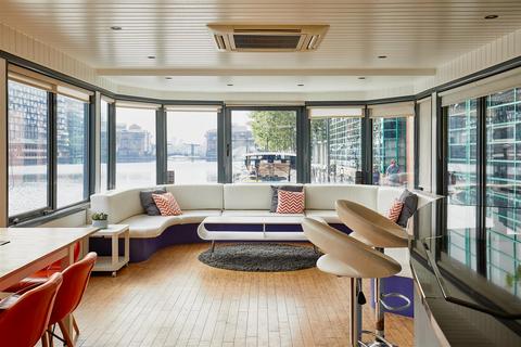 2 bedroom houseboat for sale, Millharbour, Canary Wharf, E14