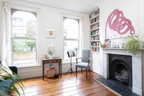15 Lothian Road, London, SW9 6UB