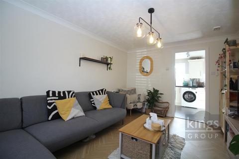 117 Albert Gardens, Church Langley, Harlow, CM17 9QG