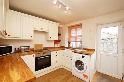 5 Goose Green, Dalton-in-furness, LA15 8LQ