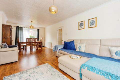 6 Austin Drive, Manchester, M20 6EG