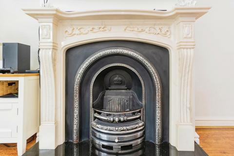 6 Austin Drive, Manchester, M20 6EG