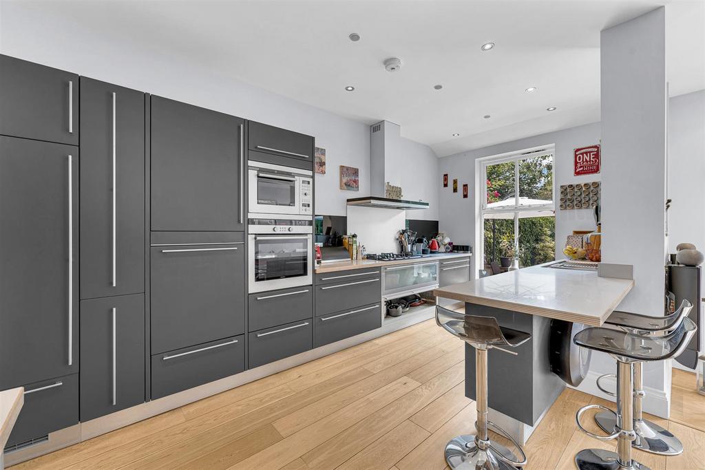 Breakfast Kitchen Area