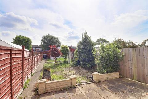 3 bedroom terraced house for sale, Lomond Road, Hull