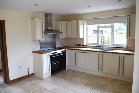 4 bedroom house to rent, Wilton Road, Thetford IP26