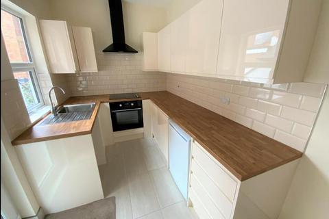 2 bedroom terraced house for sale, Howard Road, Clarendon Park, Leicester