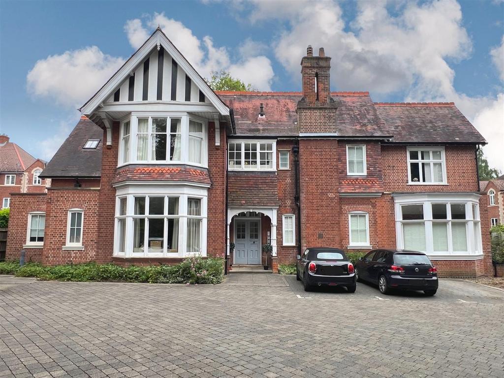 Elms Road, Stoneygate, Leicester 2 bed apartment for sale £230,000