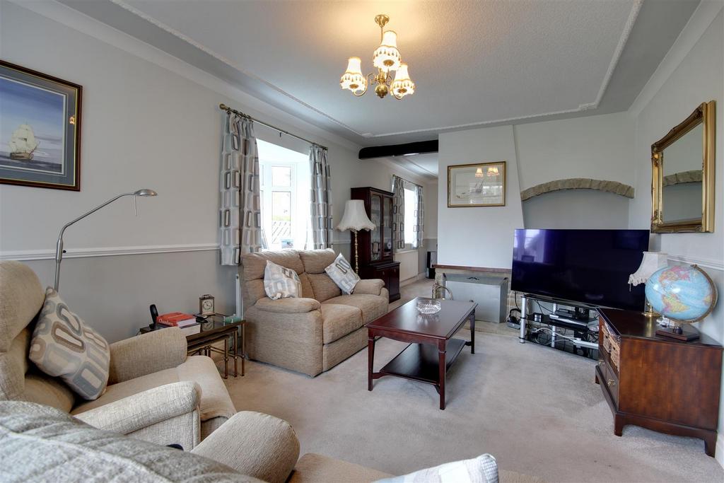 Dale Road, Swanland 3 bed detached bungalow for sale £425,000