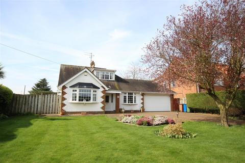 3 bedroom detached bungalow for sale, Dale Road, Swanland