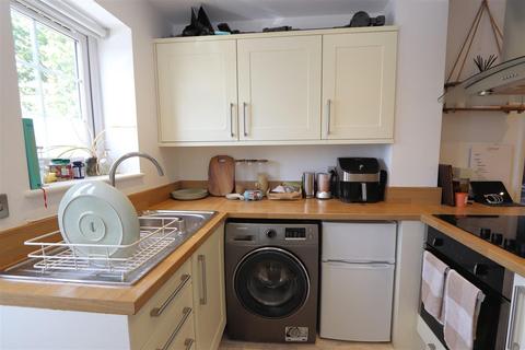 1 bedroom flat to rent, Mount Road Cottages, Epping