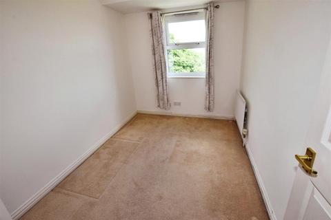 2 bedroom flat to rent, Rickard Close, Hendon