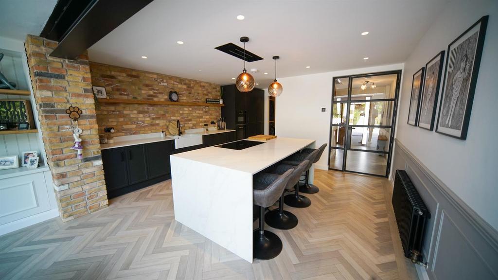 Kitchen area