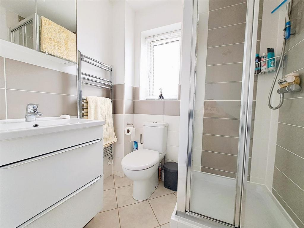 En Suite Shower Room