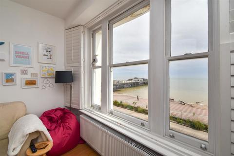 1 bedroom flat for sale, Eversfield Place, St Leonards