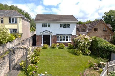 4 bedroom detached house for sale, Main Road, Neath