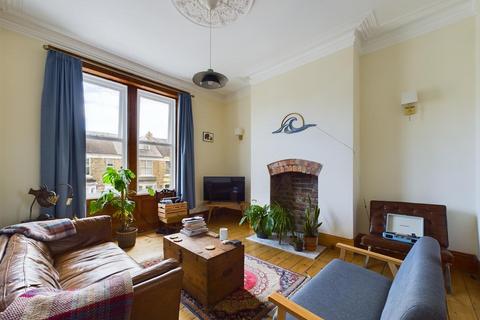 3 bedroom maisonette for sale, Park Crescent, North Shields