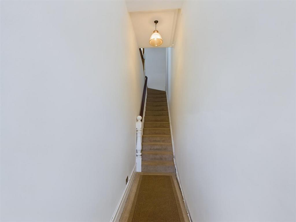 Hallway.jpg