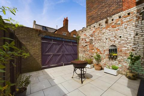 49a Park Crescent, North Shields, NE30 2HR