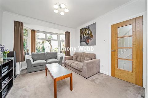 4 bedroom semi-detached house for sale, The Fairway, Palmers Green N13