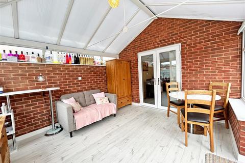 4 Higher Croft Drive, Crewe, CW1 4FT