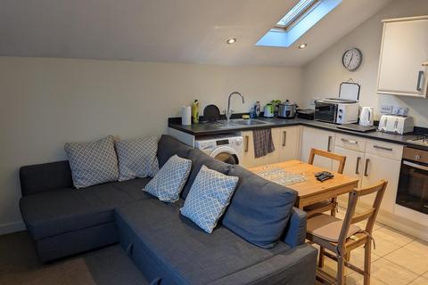 2 bedroom flat to rent, Milton Street, Kirkby-In-Ashfield, Nottingham