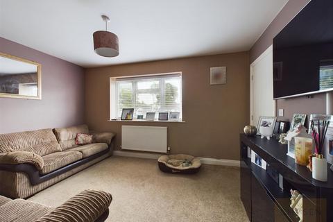 3 bedroom terraced house for sale, Ermin Park, Brockworth, Gloucester