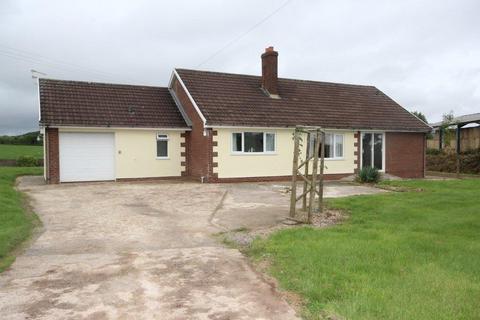 3 bedroom detached bungalow to rent, NR CREDITON