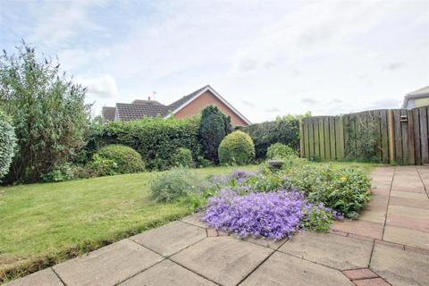 3 bedroom detached house for sale, Deer Park Way, Beverley