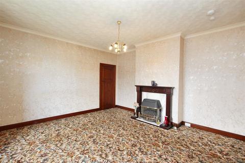 3 bedroom detached bungalow for sale, Waterloo Drive, Lanark